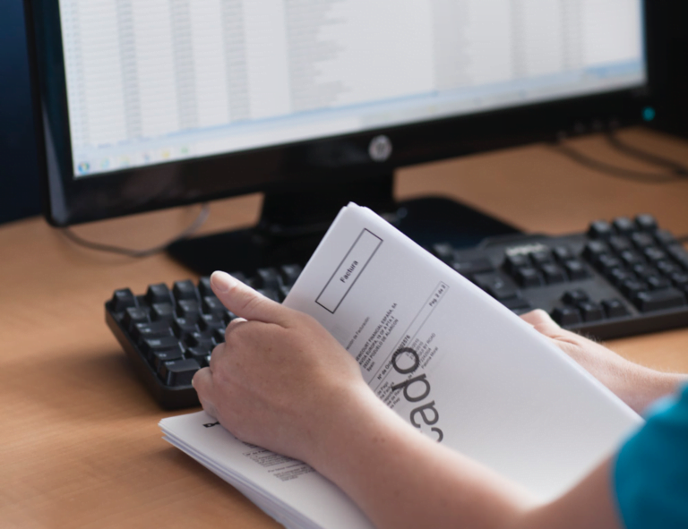 Business-Process-Services-Kefron-Digital-Physical-Document-Management-Solutions-UK-Ireland4-e1653051885964-768x591