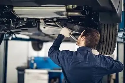 garage-mechanic